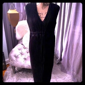 Romeo and Juliet Couture black dress NWT